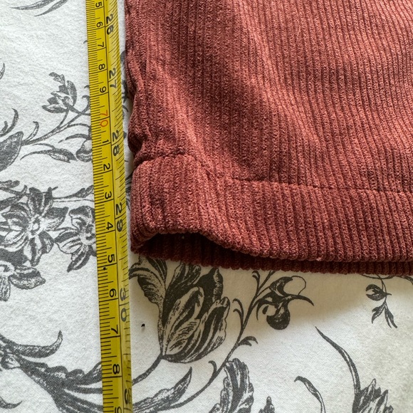 Madewell Corduroy High-Rise pleated trousers - Picture 8 of 8